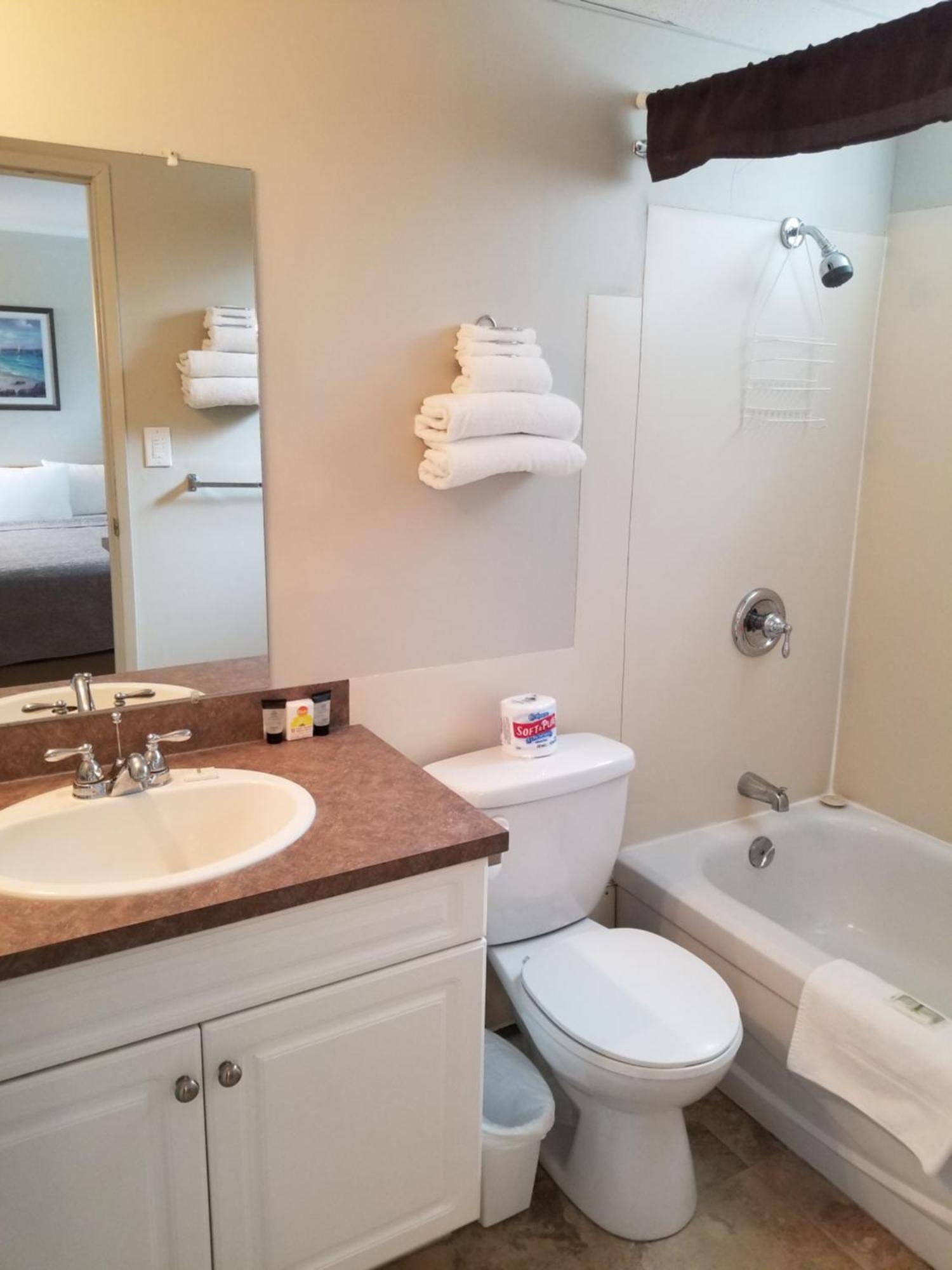 Osoyoos Lakeview Inn & Suites 部屋 写真